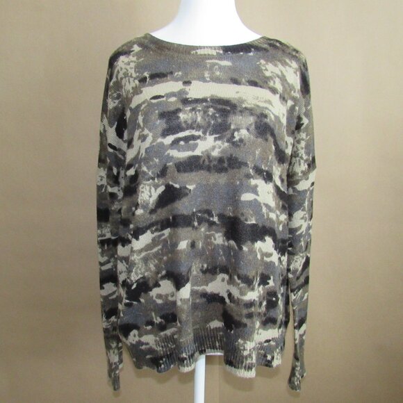 Rock & Republic Large Camo Sweater - Picture 1 of 7